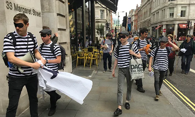 Rent campaigners blockade letting agency to protest ‘daylight robbery’