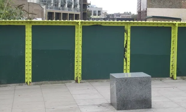 Hackney Council sparks backlash from pro-Palestinian campaigners after removing ‘antisemitic’ graffiti