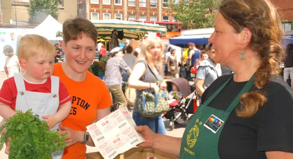 Farmers’ Market scheme helps families on low-incomes