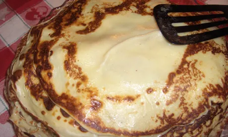 A heap of pancakes. Photo: Leo Johannes