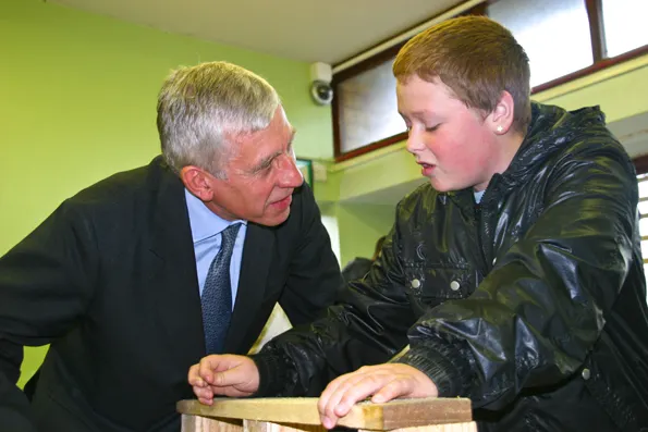 Jack Straw meets young offenders in Hackney