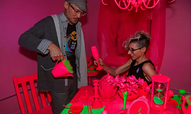 Alice in Hackneyland goes west