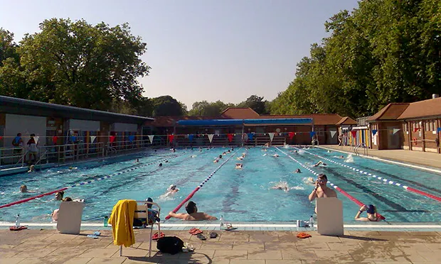London Fields Lido to close until summer