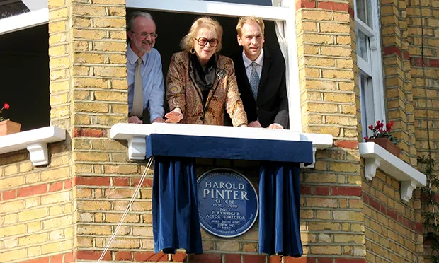 Lady Fraser unveils the blue plaque at the Hackney home where Harold pinter grew up