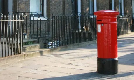 Local posties row Royal Mail over ‘scab’ jobs