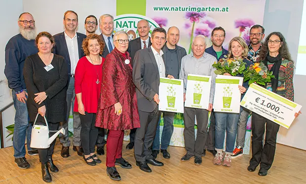 Hackney gardeners win Europe-wide award for work on Regent’s Canal