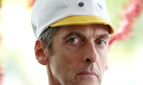 Peter Capaldi gets that Syncing feeling