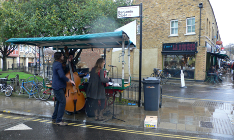 Broadway Market buskers