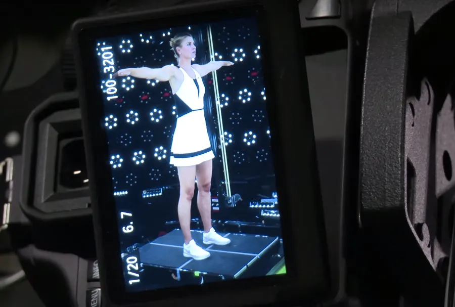 Maria Sharapova makes an appearance in VR, nearly 20 years after Andre Agassi