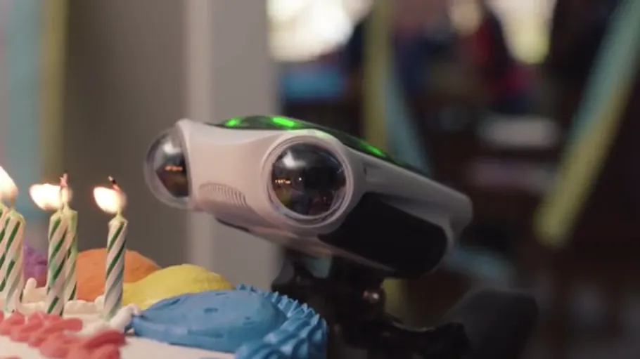 EYSE is a Handheld Stereoscopic 3D Livestreaming Camera for Use with VR