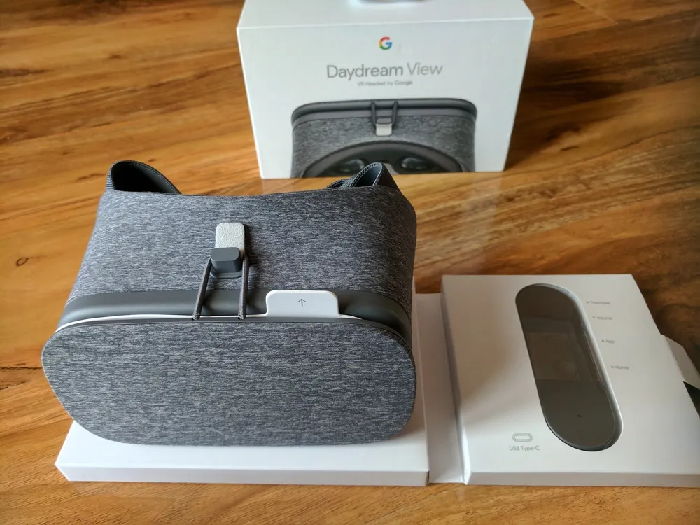 Field in View: Why It's Time To Get A Mobile VR Headset