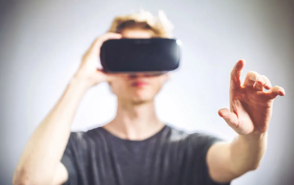Work With Upload To Teach Others About VR Development