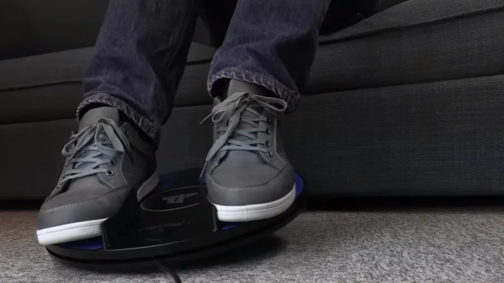 CES 2019: 3dRudder Brings Its Foot-Based Motion Controller To PSVR