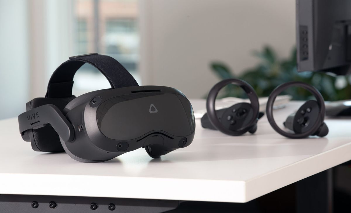 VIVE-Focus-3-kit-on-desk-