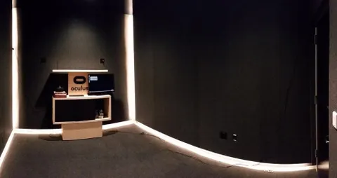 Oculus Definitely Doesn't Recommend These Rift Roomscale Add-Ons (But It Does Really)