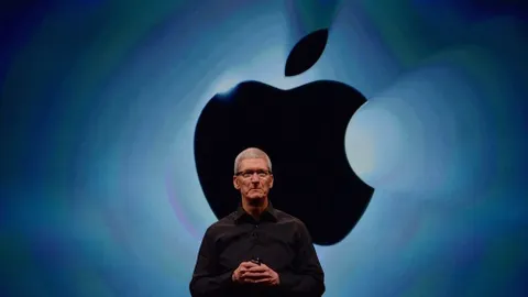 Apple Preview: New iPhone Expected To Improve ARKit, OLED Screen Good For VR