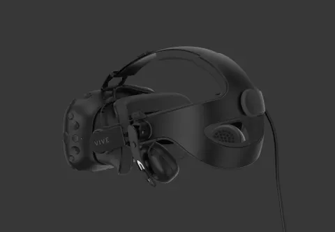 Field in View: A Week With Vive's Deluxe Audio Strap