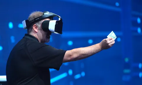 The First Intel Alloy-Powered VR Headset Is Releasing This Holiday Season