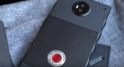 Here's Your First Look At RED's Upcoming 'Holographic' Smartphone