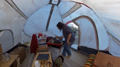 Hard-Hitting VR Movie We Live Here Now Available On Quest For Free