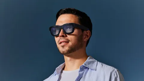 Meta's 'Orion' Prototype AR Glasses Have 70 Degree FOV And A Wireless Compute Puck