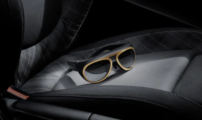 "X-ray Vision" may be coming to a car near you: BMW partners with Qualcomm to bring augmented reality to the MINI