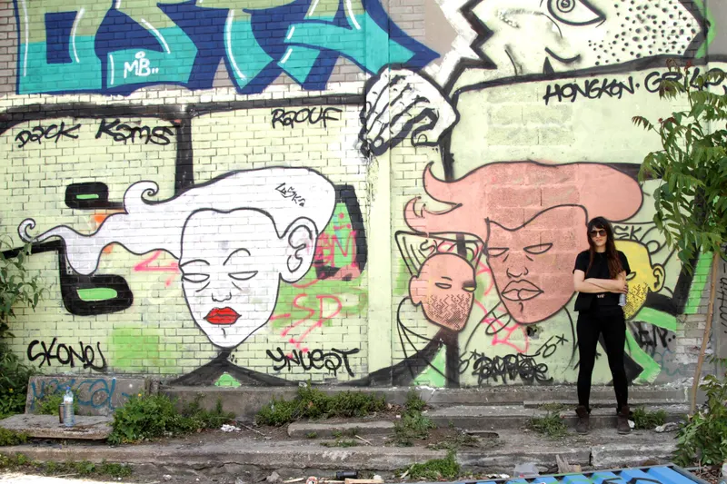 VR as the Artist's Interactive Canvas