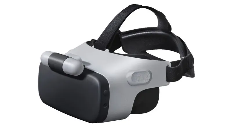 HTC Link Is A New 6DOF VR Headset Only For Japan