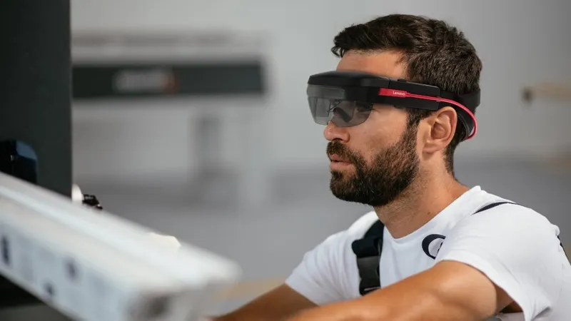 ThinkReality A6 Is Lenovo's New HoloLens And Magic Leap Competitor