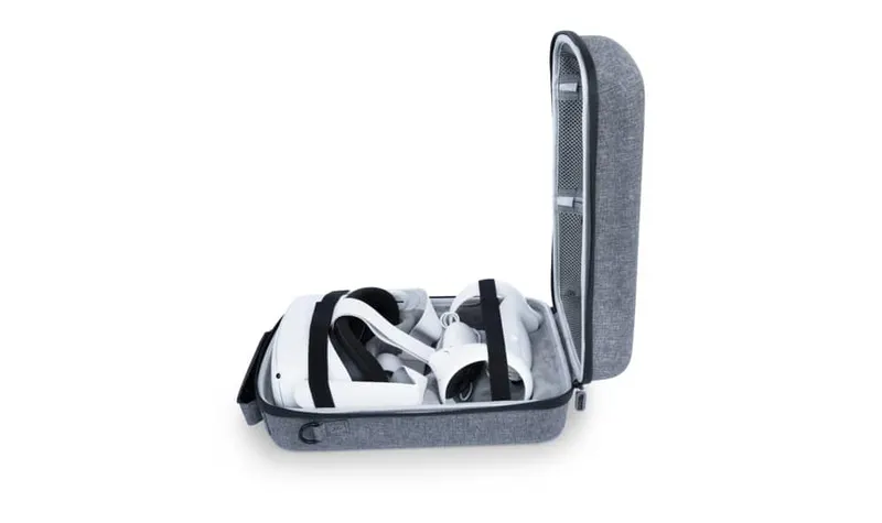 VR Cover Oculus Quest 2 Carrying Case Is Cheaper Than Facebook's