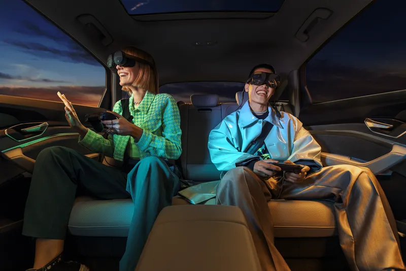 Holoride: A Comfortable Ride In VR With Gamepad In Hand
