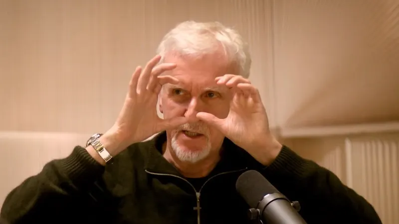 James Cameron: Headsets Solve The Problems Of 3D Cinema