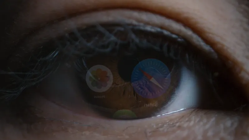 visionOS 3 Will Reportedly Let You Scroll With Your Eyes