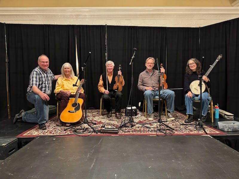 Couple keeps dances alive in Oxford with folk club