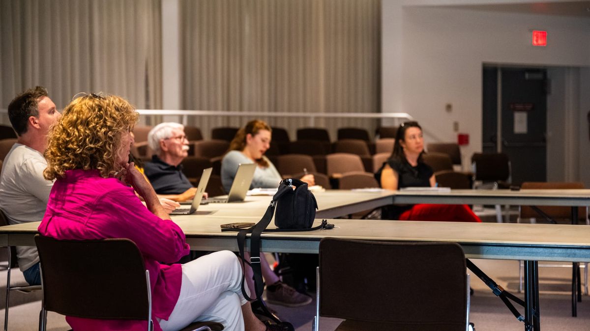 Public Arts Commission chooses garage mural design