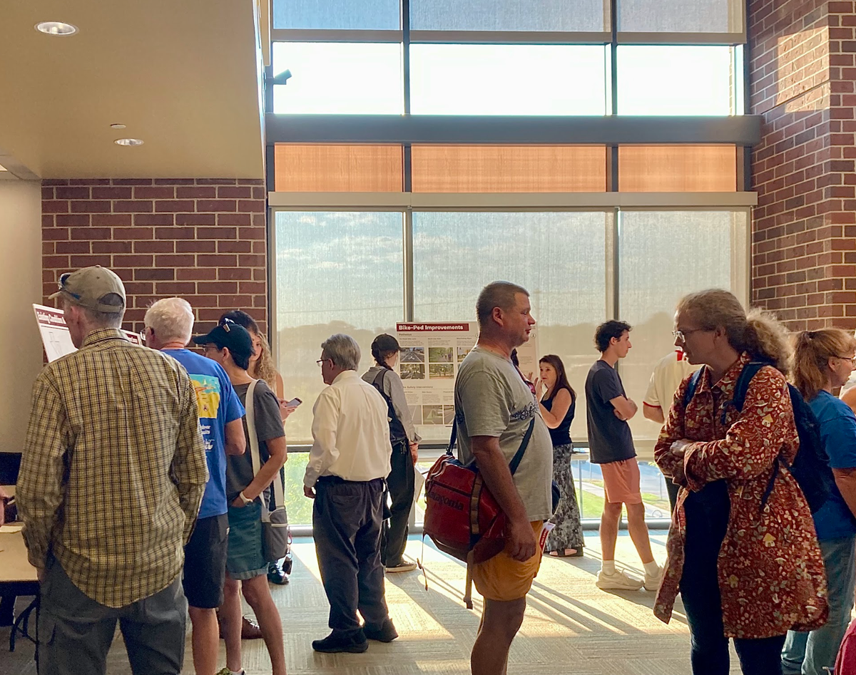 Oxfordians have chance to give input on bicycle and pedestrian master plan at open house