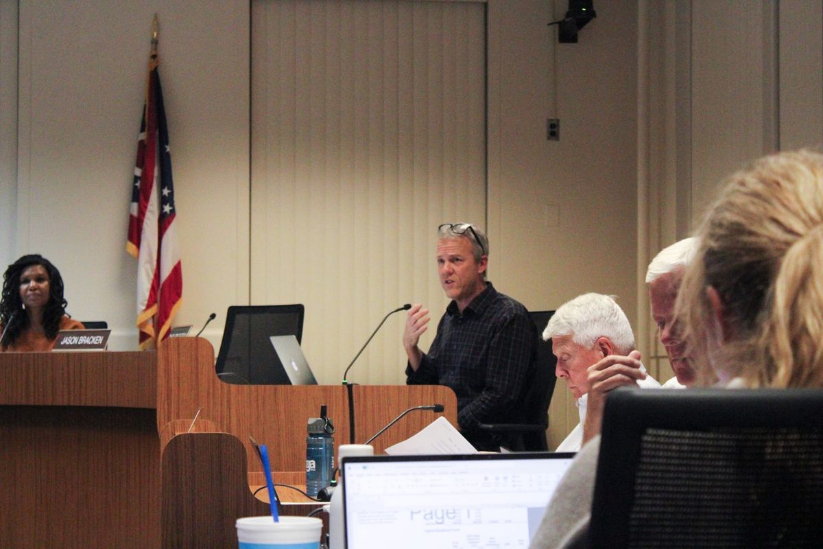 Oxford City Council agrees to enter deer management contract