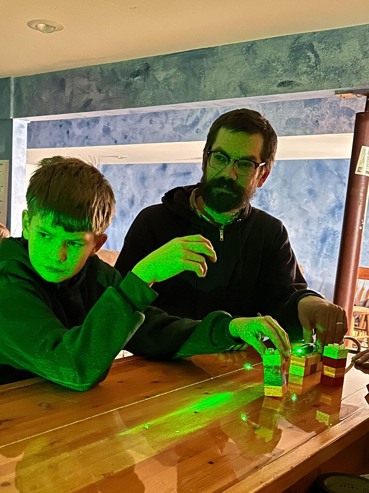 Oxford Physics Quest encourages local youth to participate in STEM, physics in new summer workshop