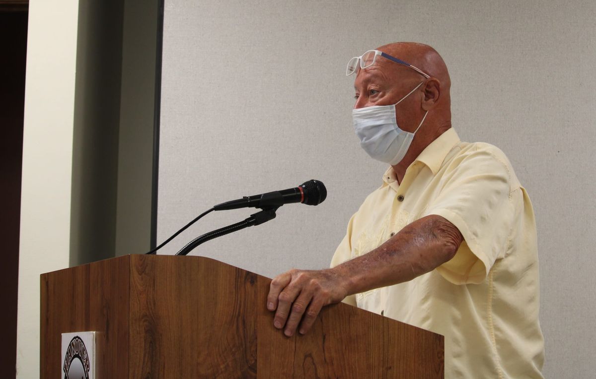 Residents show opposition to Hanover Trustee decision to end contract with deputies