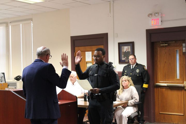 Oxford welcomes newly promoted police sergeant