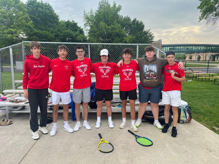 Talawanda's tennis at the 2025 SWOC Championship.
