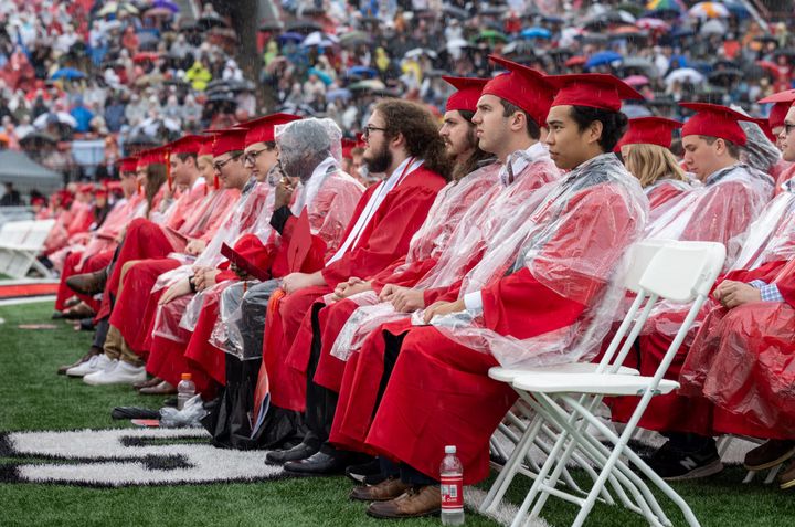 Miami students graduate on rainy Oxford day