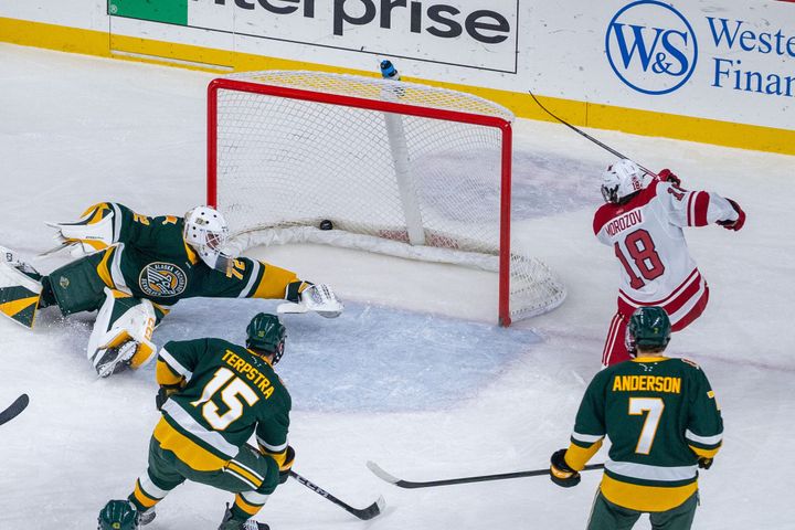 Recap: Miami hockey routs Alaska Anchorage 5-1 in Friday night victory