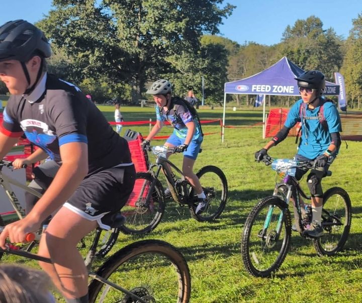 Ohio students roll into Hueston Woods for NICA race