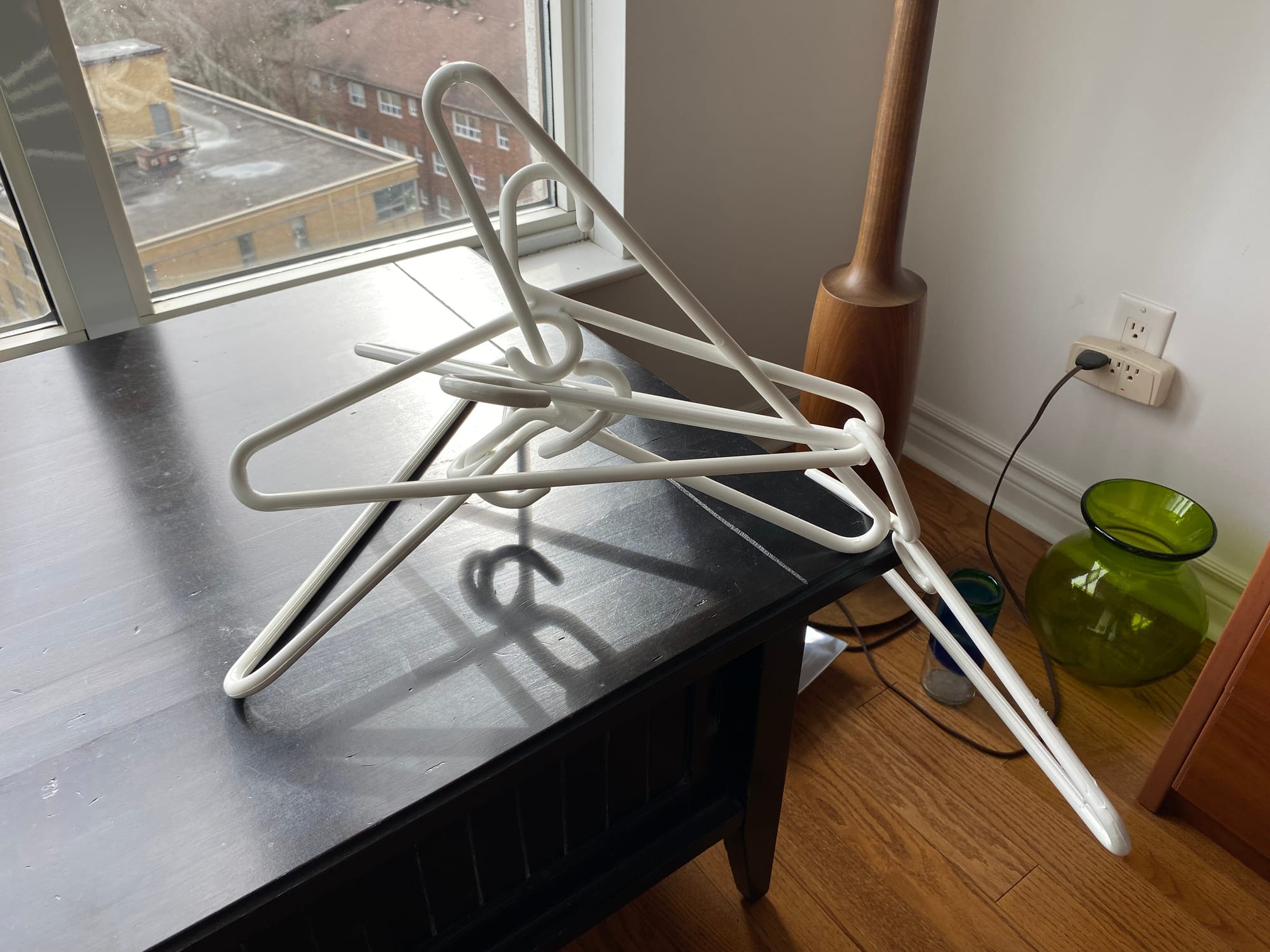 Another view of the previous arrangement.