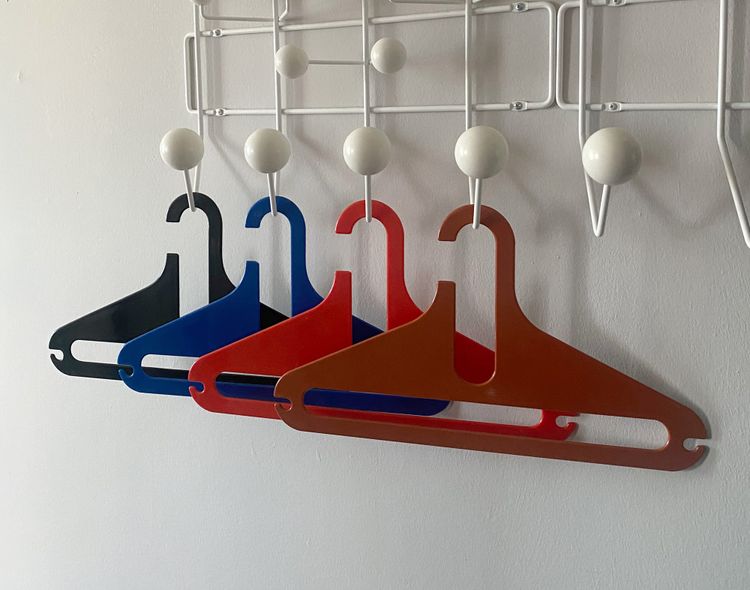Strong colour + bold shape = kapow!