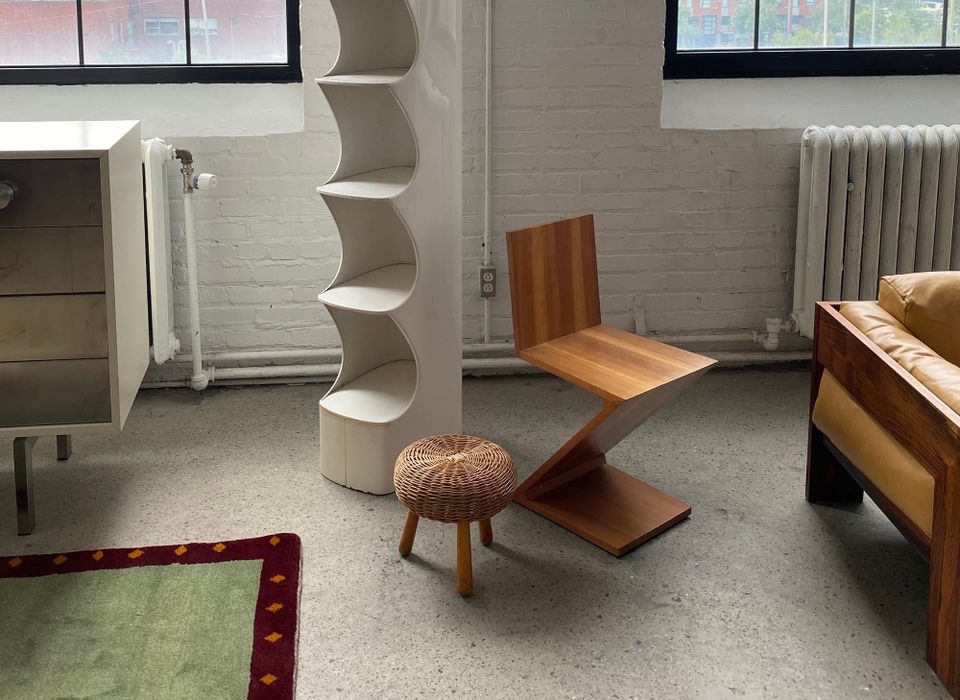 More Montreal stealth stores – let's go!