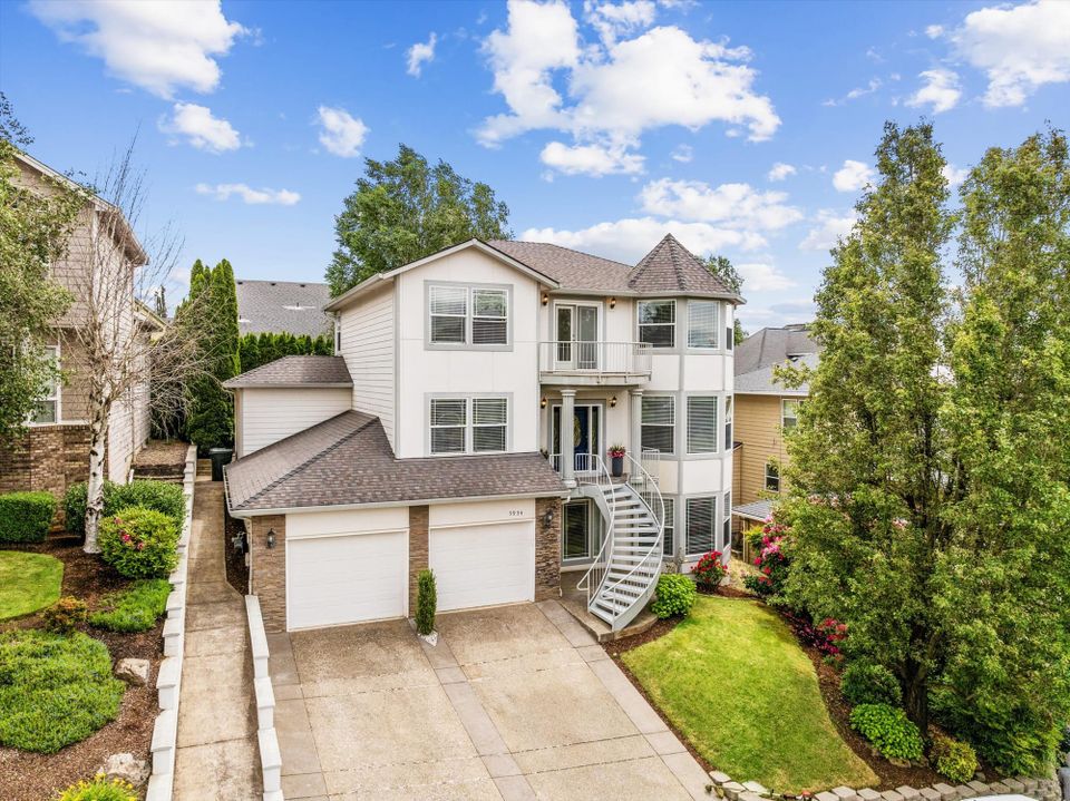 Creekside Living in Southeast Salem: 5934 Fountainhead St SE, Salem, OR 97306
