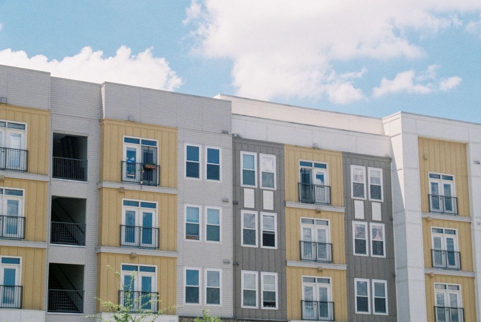Multi-unit apartment building in Salem, Oregon