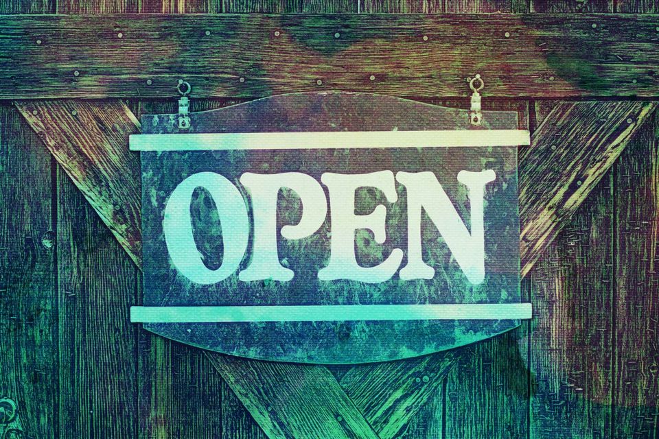 How does a local service business generate leads?